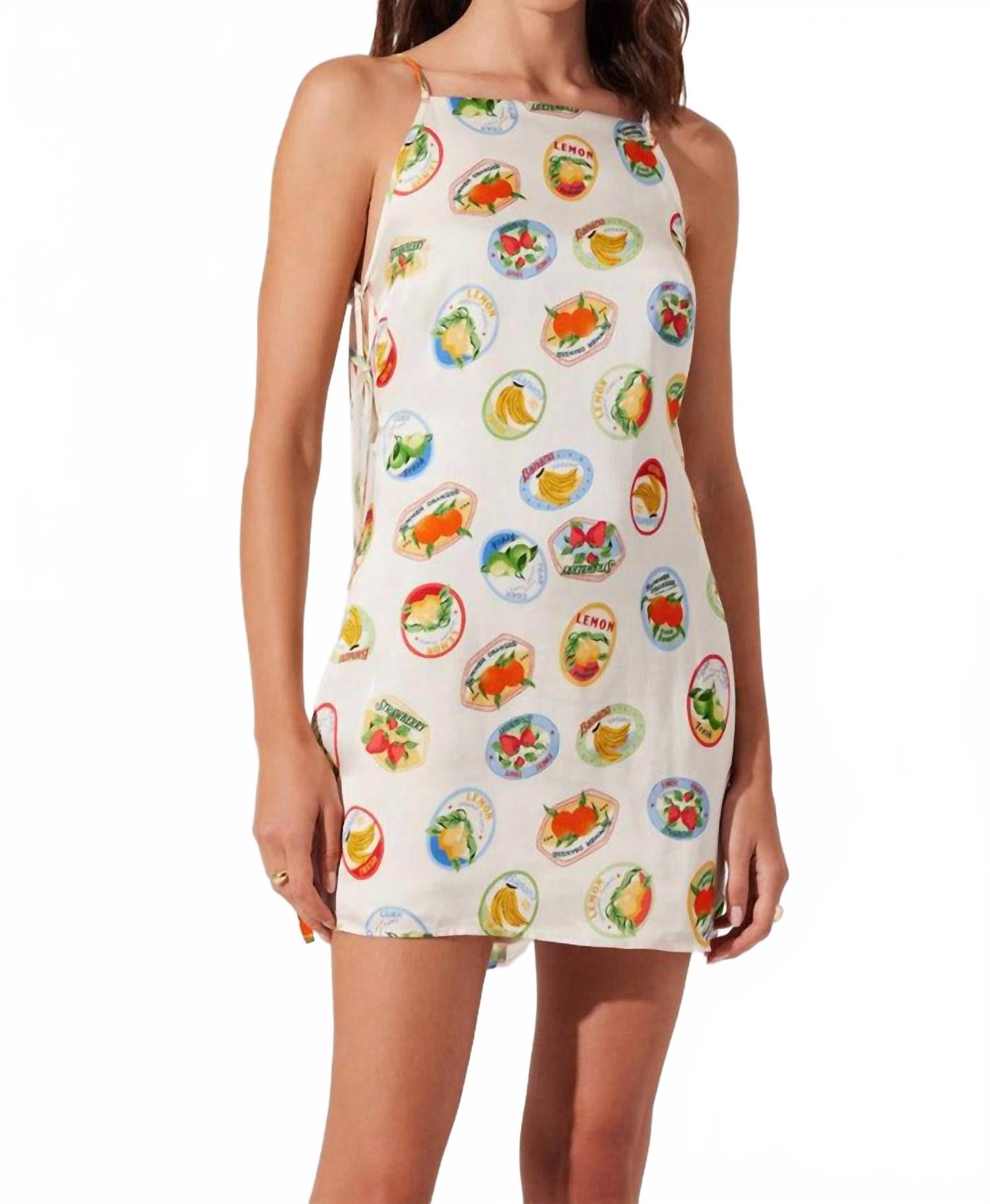 

Платье Samira в цвете слоновой кости с фруктовым коктейлем ASTR