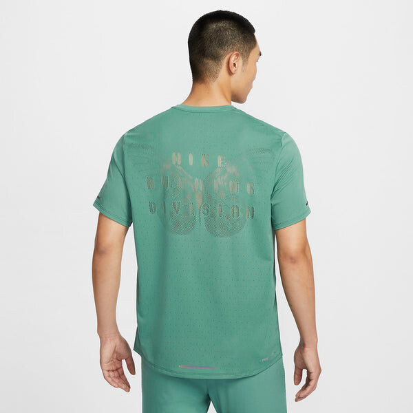 Футболка с логотипом dri fit adv Nike, зеленый — фото 2