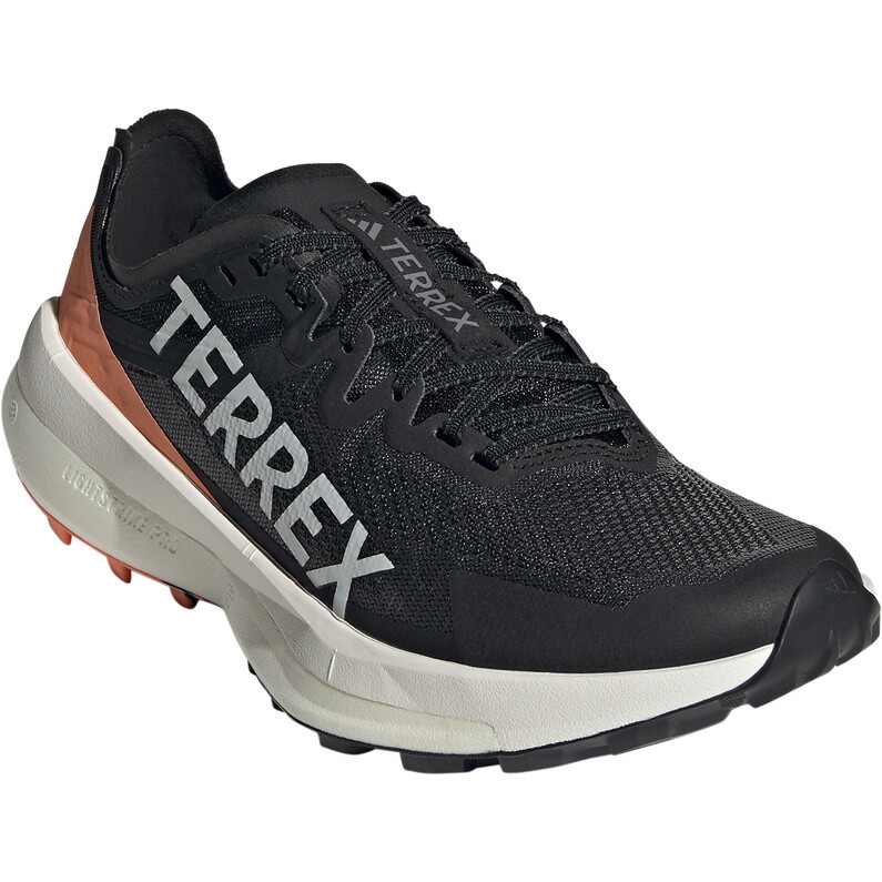 Женские скоростные кроссовки Agravic adidas Terrex, черный — фото 2