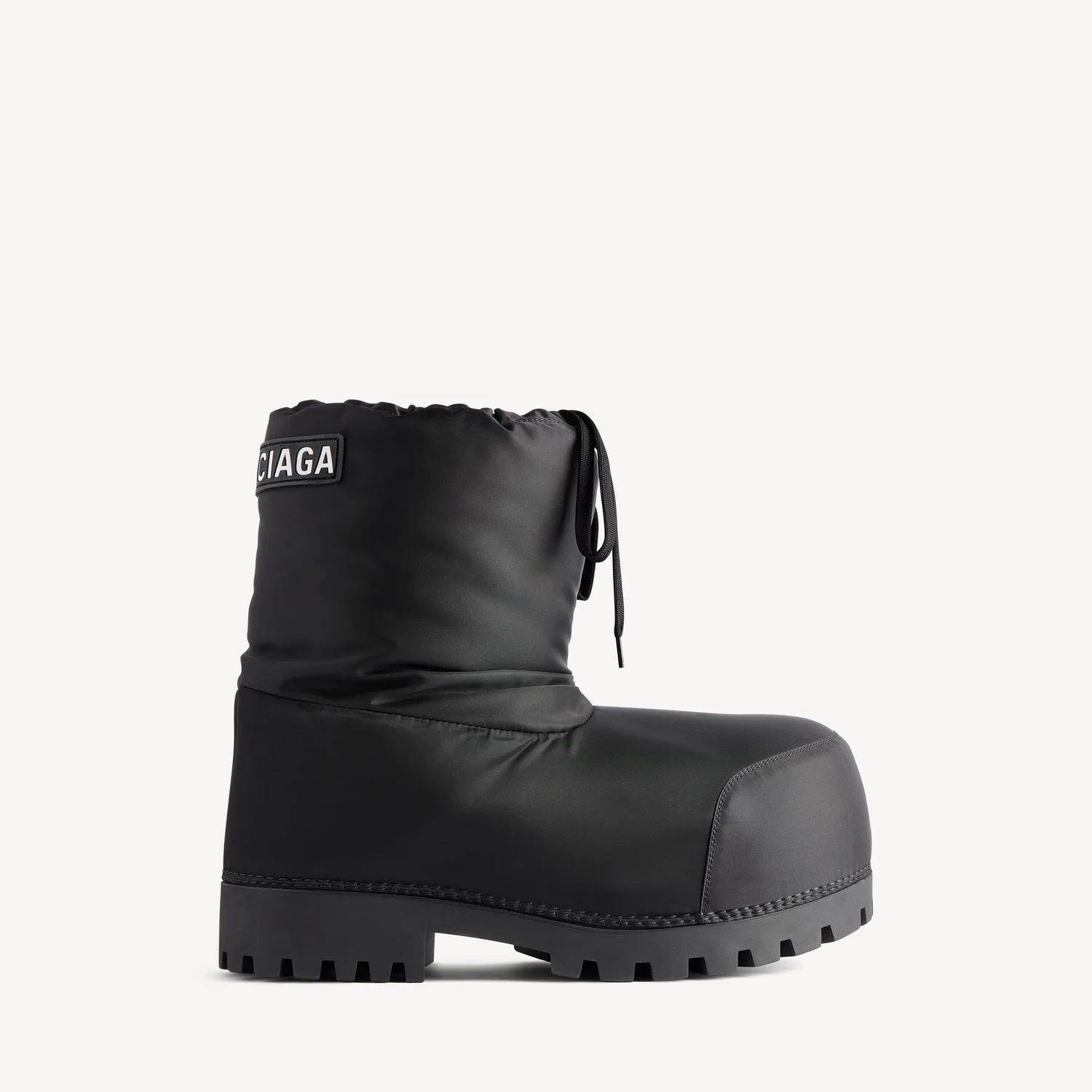 BALENCIAGA Мужские ботинки Alaska черного цвета