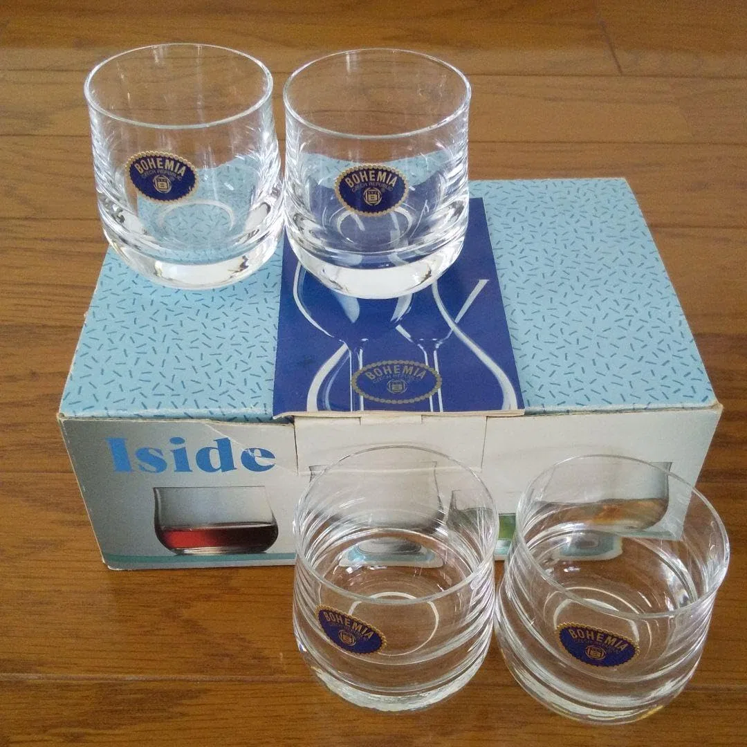 Набор для ухода за кожей Bohemian Glass Iside 60 мл 4 шт