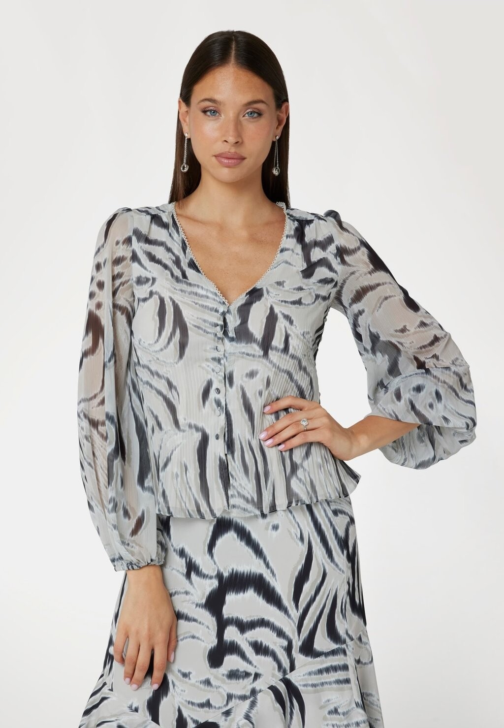 

Блуза ZEBRA Guess, белый
