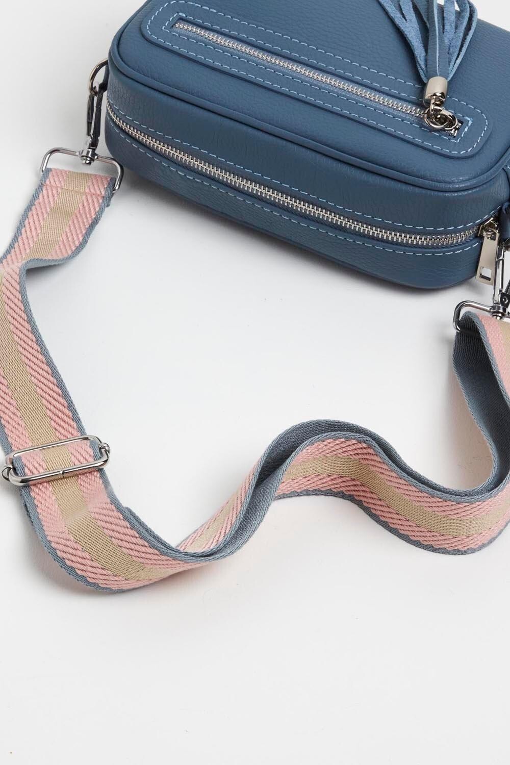 

Сумка через плечо Florence с ремешком в пастельную полоску Betsy & Floss, синий