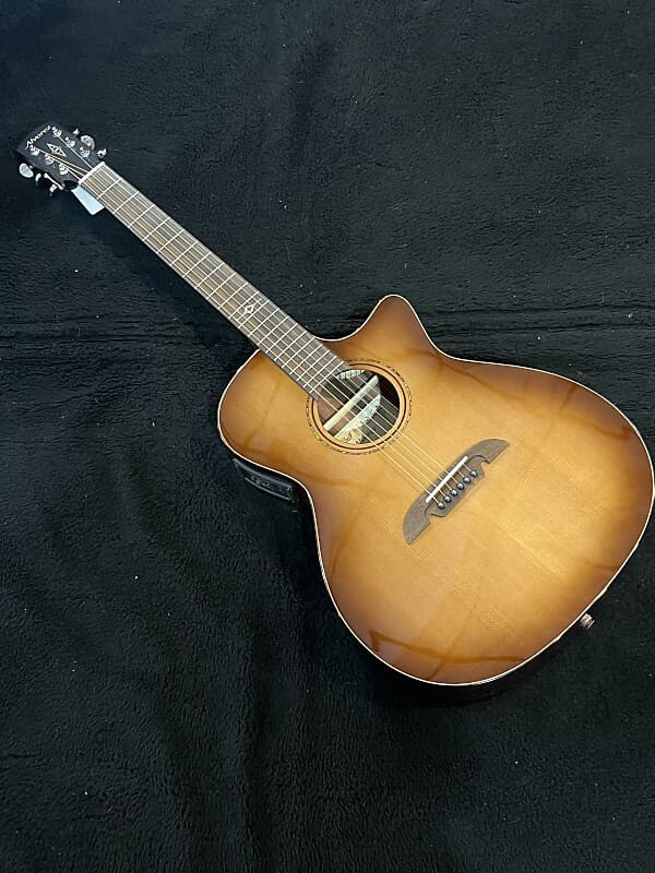 

Акустическая гитара Alvarez AGE95CESHB 2022 shadowburst #E21102725