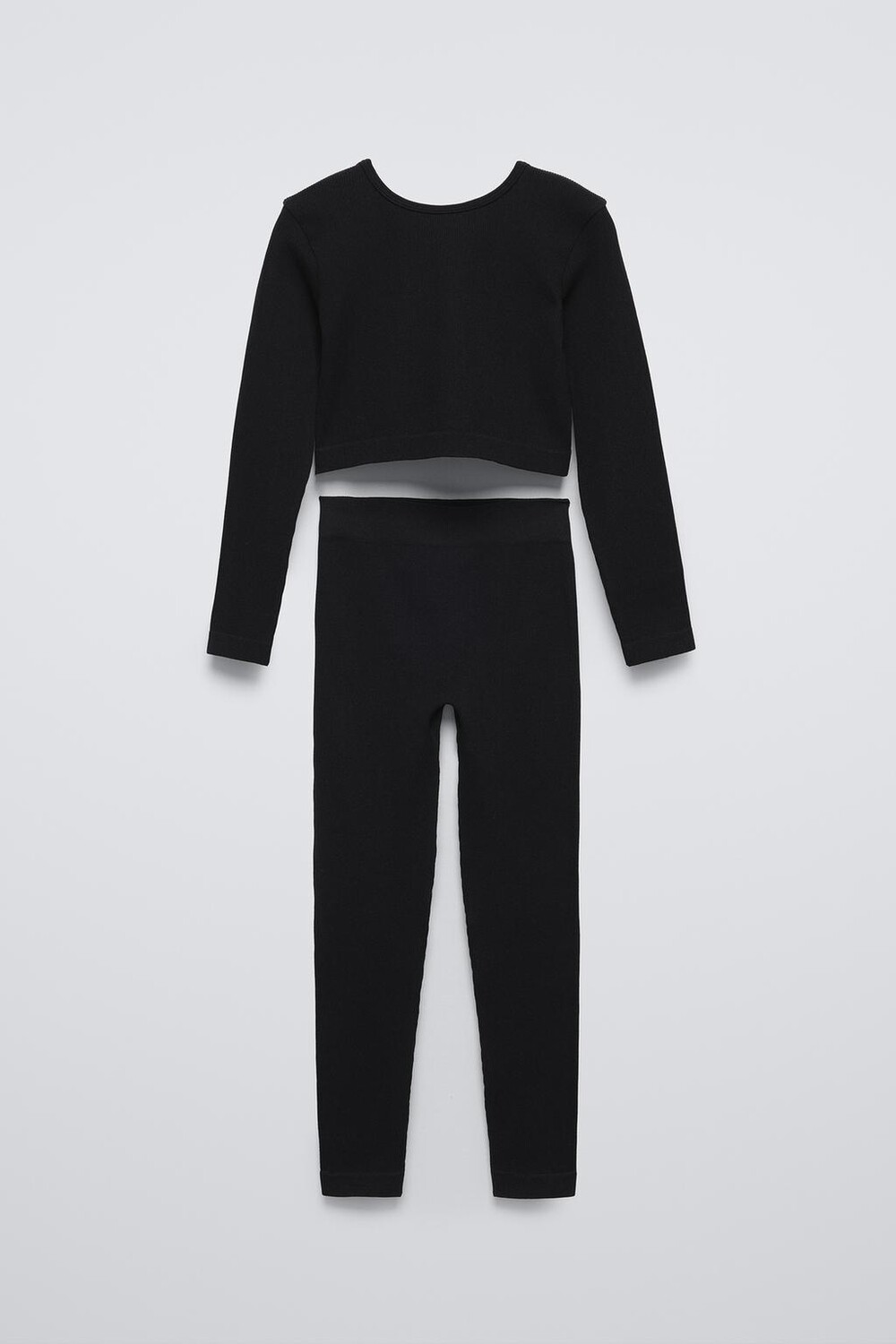 

Комплект лонгслива топа и леггинсов ZARA, черный