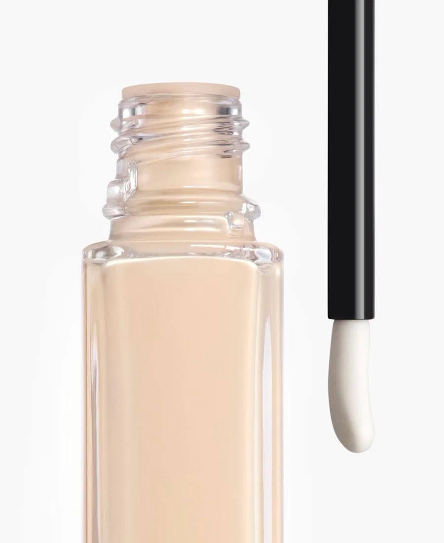 Les Beiges Natural Healthy Glow Сыворотка-консилер Chanel, b00 beige — фото 3