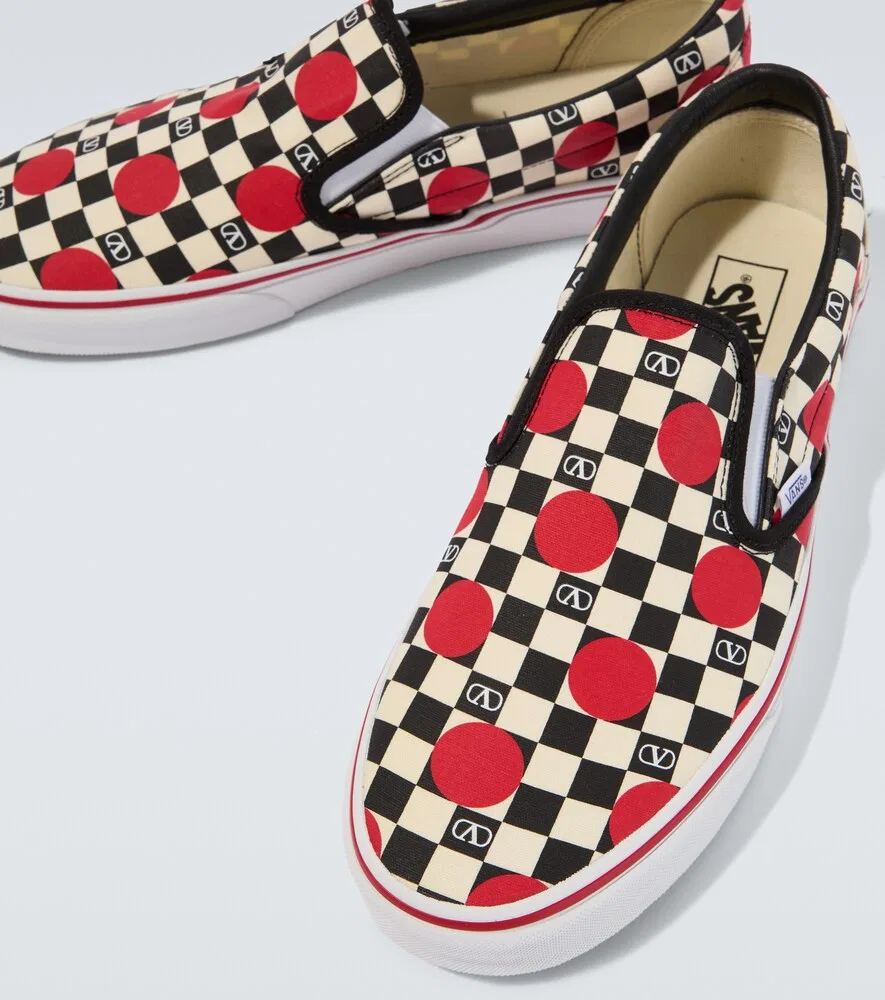Парусиновые слипоны VLogo из коллаборации с Vans Valentino Garavani, белый — фото 3