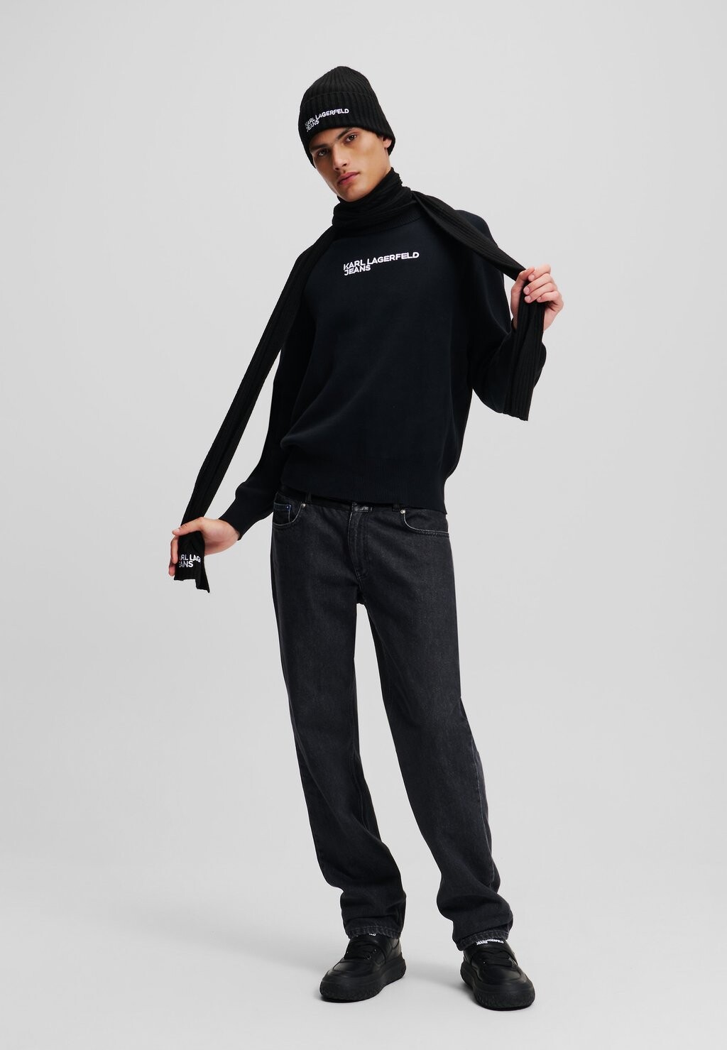 

Джемпер LOGO Karl Lagerfeld Jeans, черный