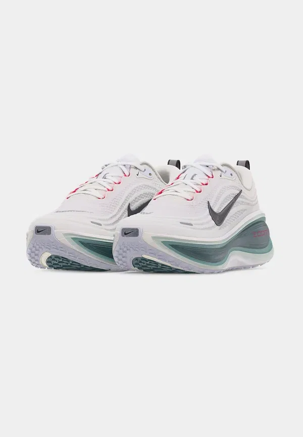 Кроссовки для бега по шоссе Nike Performance Vomero Plus, белый/черный/минеральный сланец/гипер-розовый/минерал/едва серый — фото 3