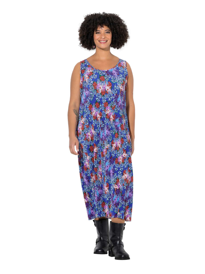 

Angel of Style Платье синего цвета