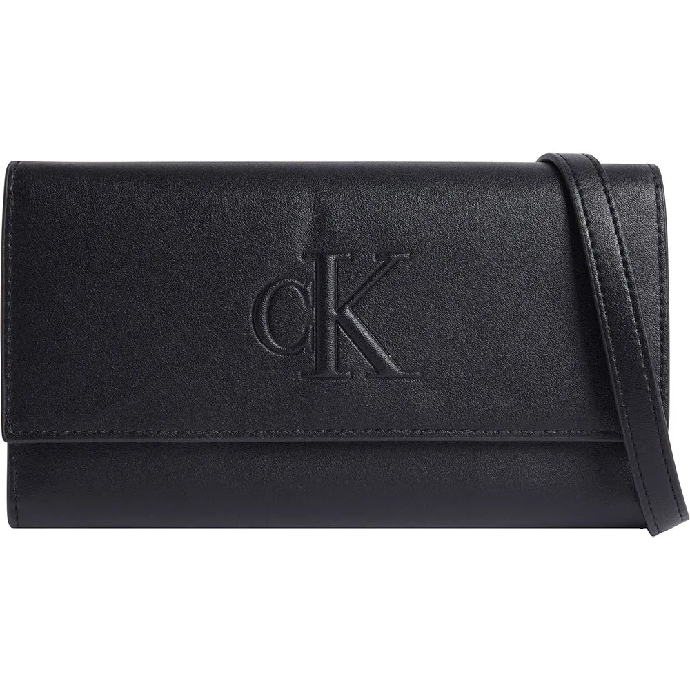 

Сумка Calvin Klein Jeans Sculpted Long Fold Strap Deboss, черный