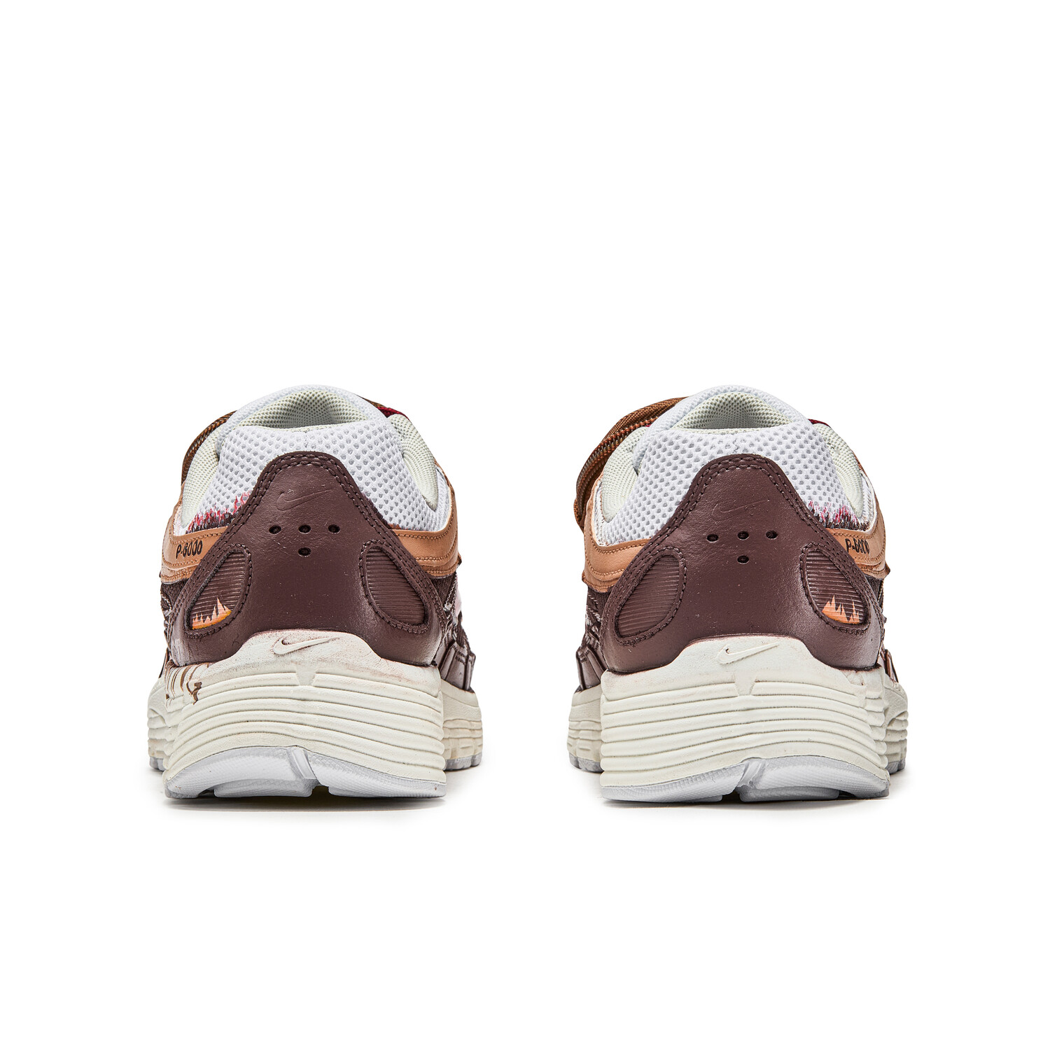 

Кроссовки для бега P-6000 унисекс с низким верхом коричневого цвета Nike
