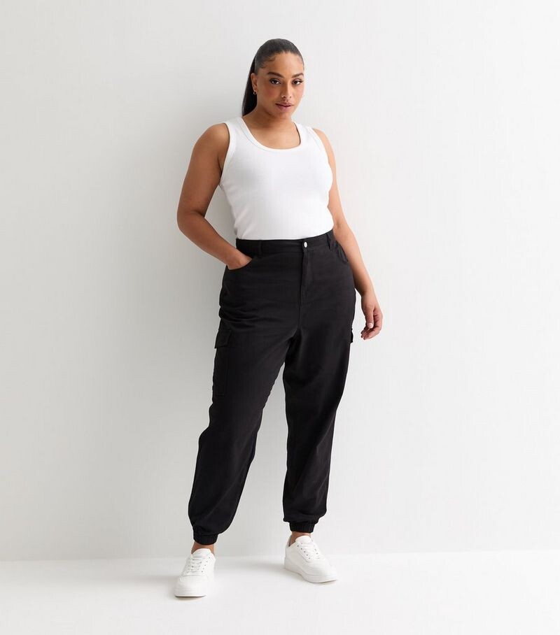

Черные хлопковые брюки карго Curves с манжетами New Look, черный