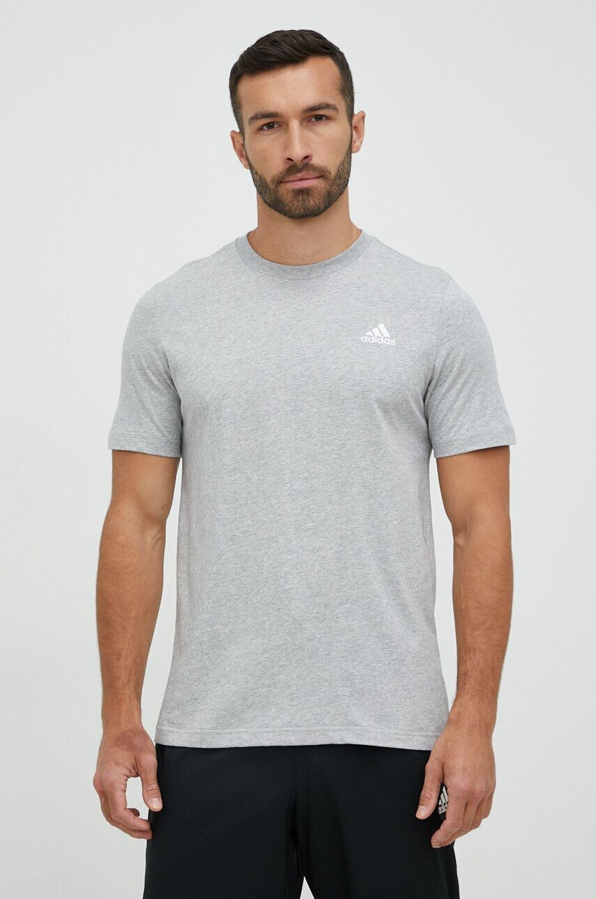 

Хлопковая футболка adidas, серый