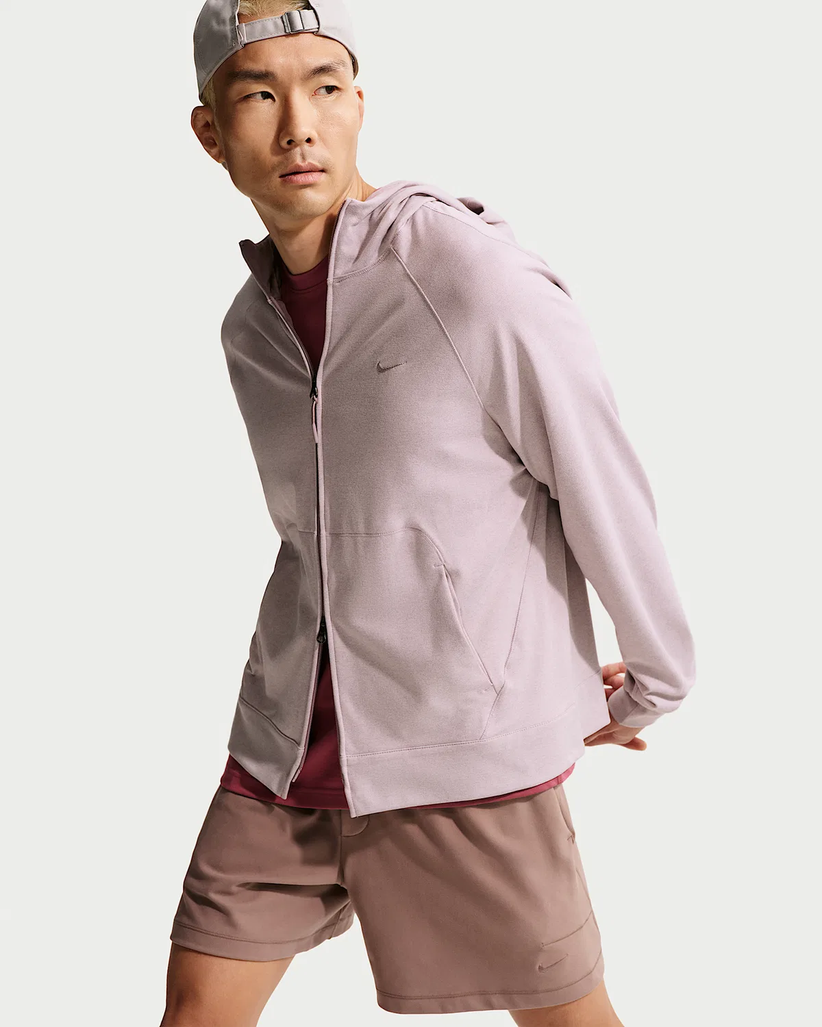 Мужская спортивная куртка Nike Primary NanoKnit Dri-FIT с защитой от ультрафиолета, Light Violet Ore/Platinum Violet/Heather/Light Violet Ore — фото 3