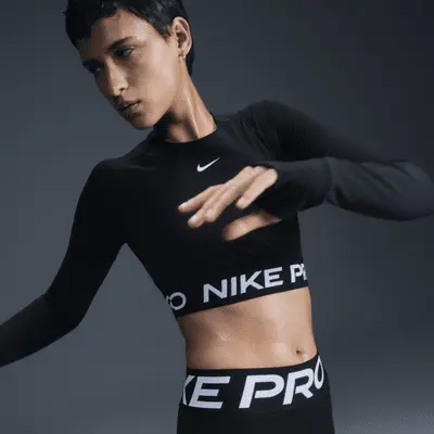 

Футболка Nike Pro, черный/белый