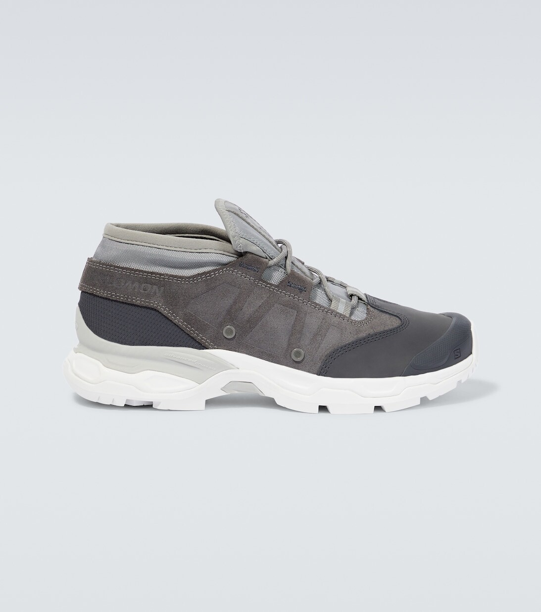 

Кеды Ultra Low из коллаборации с Salomon Jungle And Wander, серый