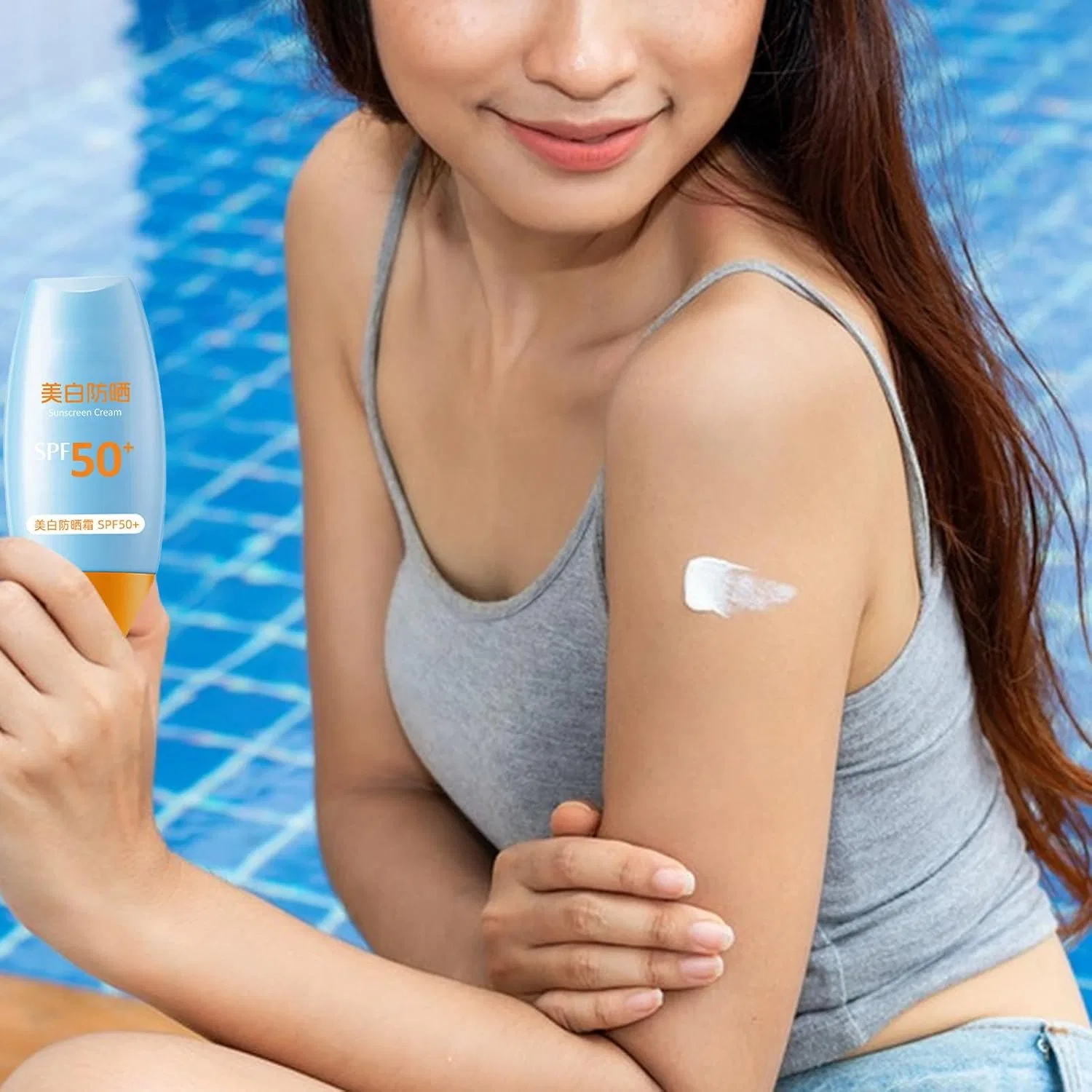Солнцезащитный крем-праймер SPF50+ PA+++ Derma Cosmetics, голубой Generic — фото 3