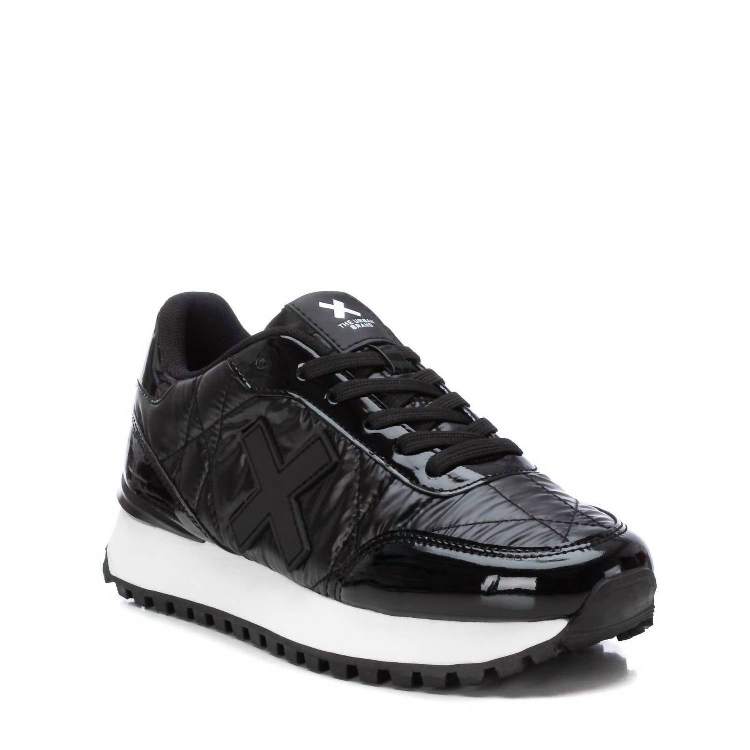 Женские повседневные кроссовки в черном цвете Xti — фото 2