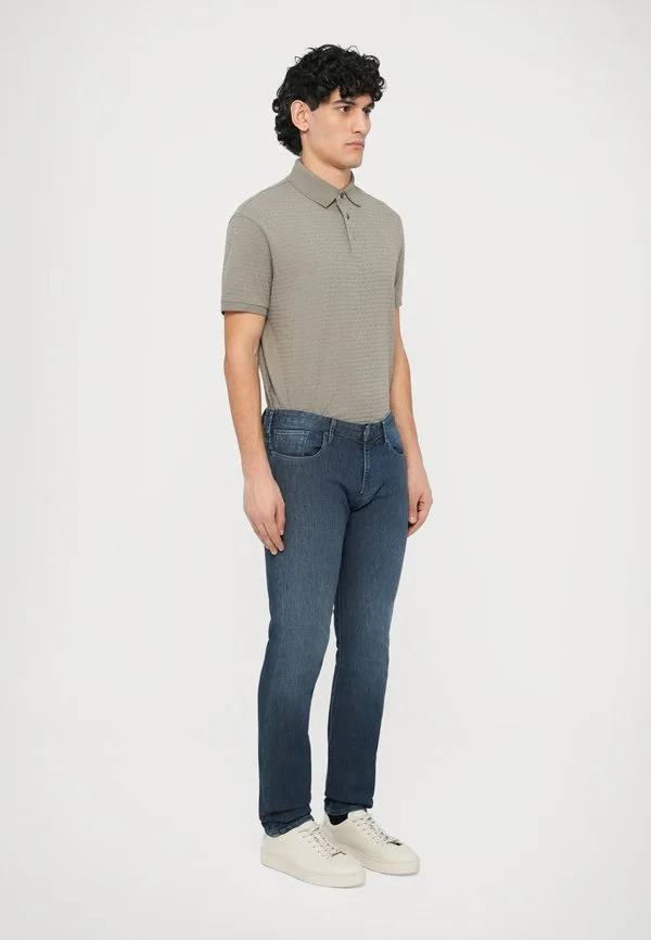 Брюки с карманами, узкие джинсы Emporio Armani, Medium Blue Denim — фото 4