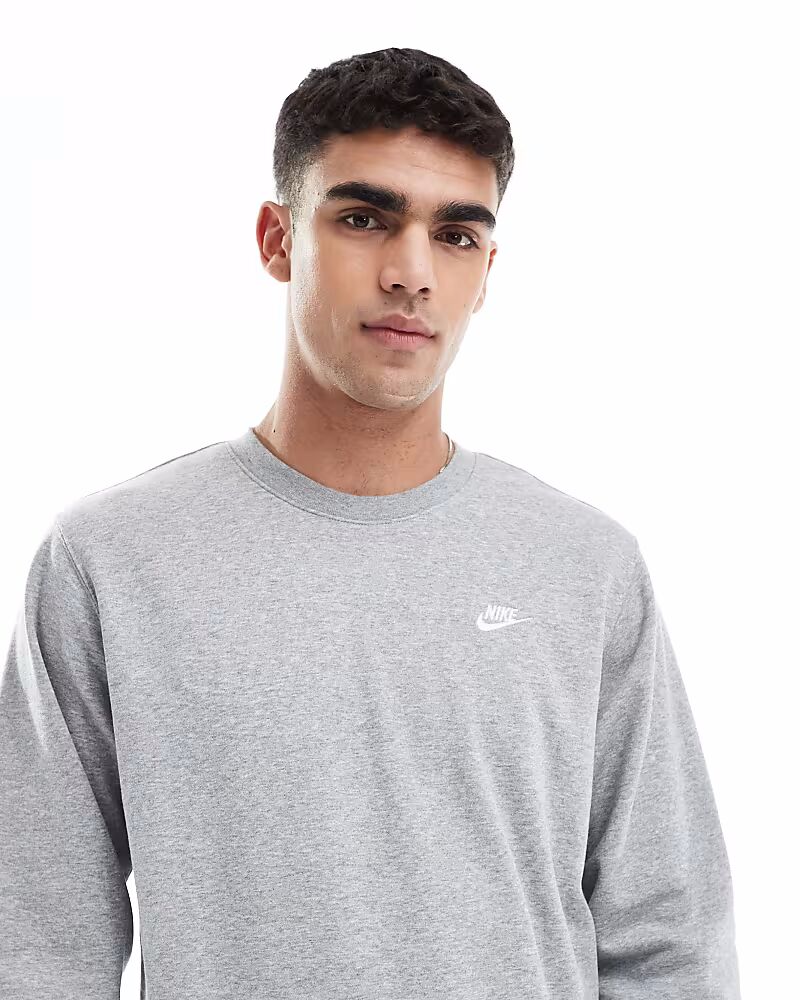 

Толстовка Nike Club из французского трикотажа серого цвета
