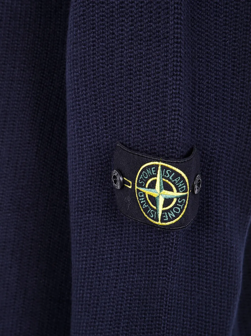 Свитер с высоким воротом и нашивкой-логотипом Stone Island — фото 3