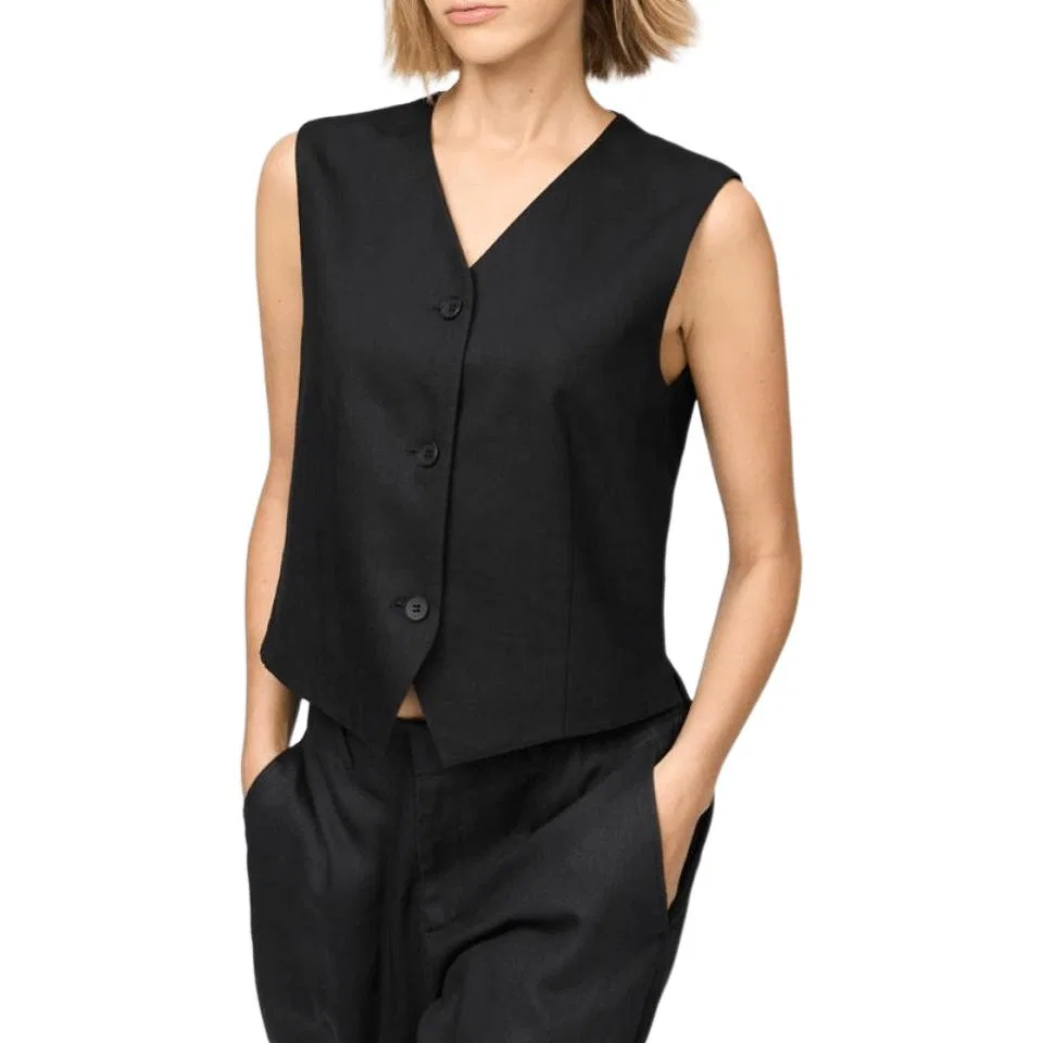 Жилет UNIQLO x Clare Waight Keller C Collection SS26 черный