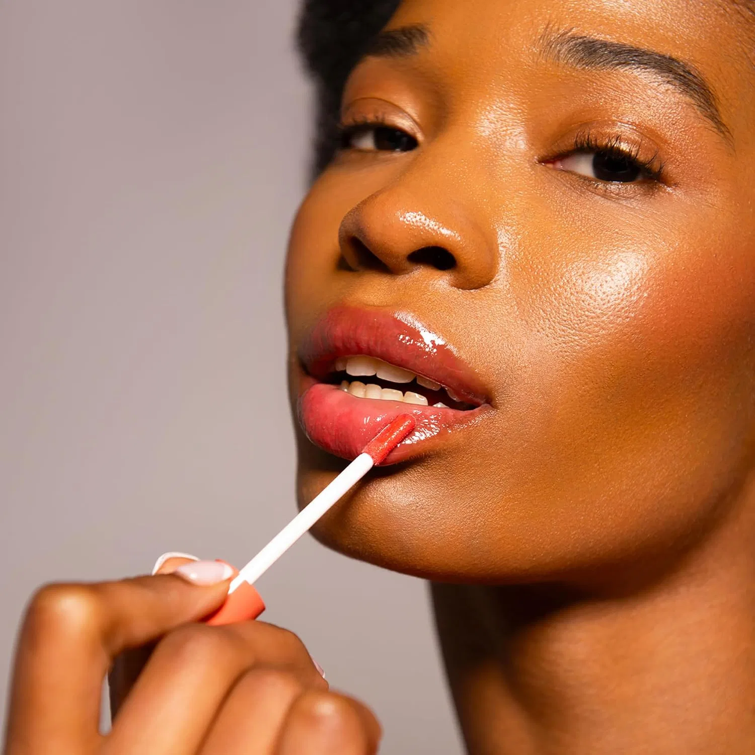 Масло для губ Dr. Pawpaw Tinted Lip Oil Coral Crush, 8 мл Dr. Pawpaw Original Balm — фото 3