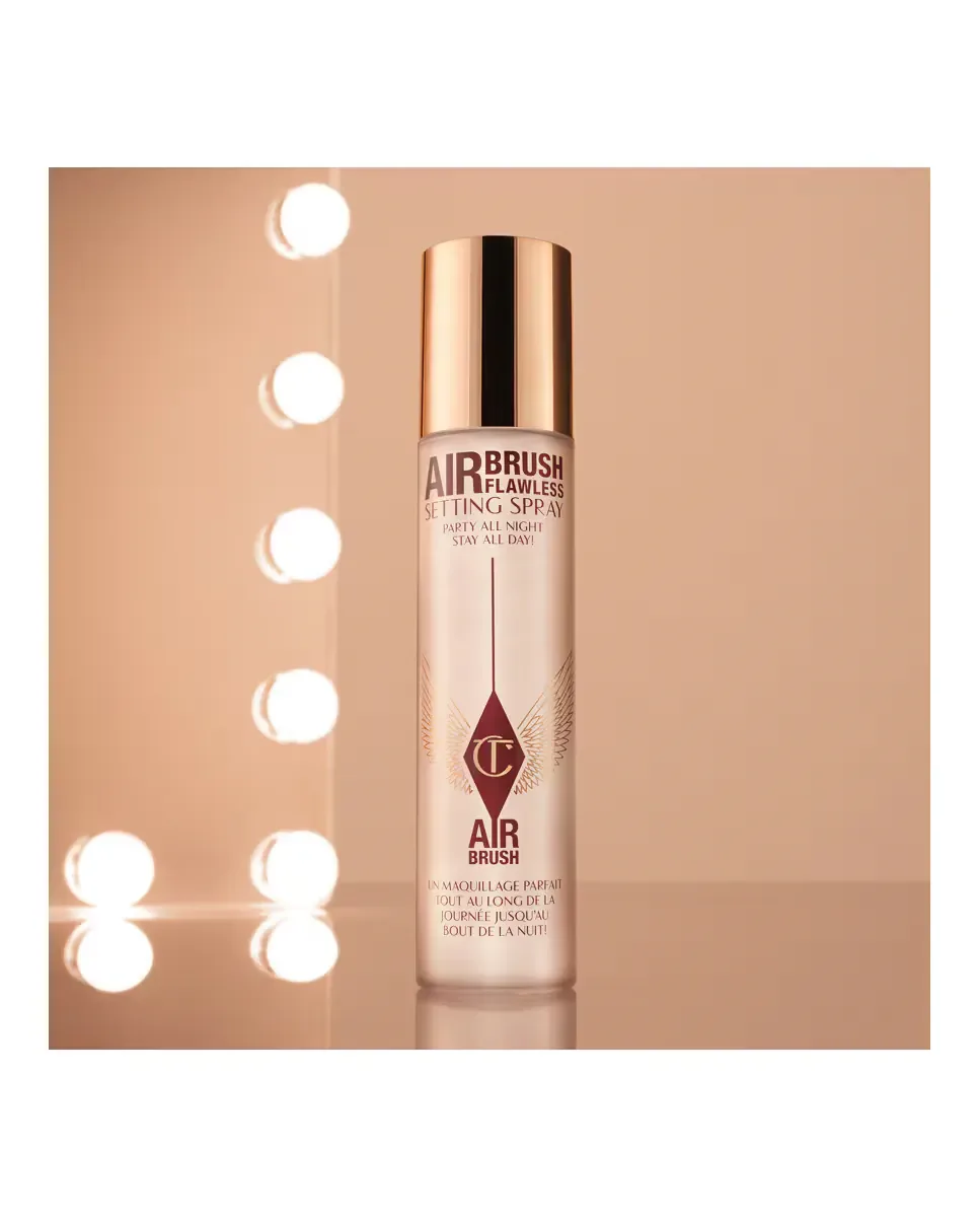 Спрей для безупречной фиксации макияжа Airbrush XL Charlotte Tilbury — фото 3