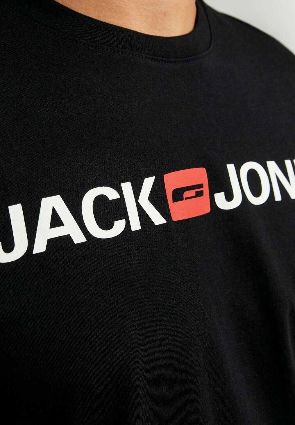 

Футболка с принтом RUNDHALS 4 STÜCK Jack & Jones, цвет Mottled Dark Blue