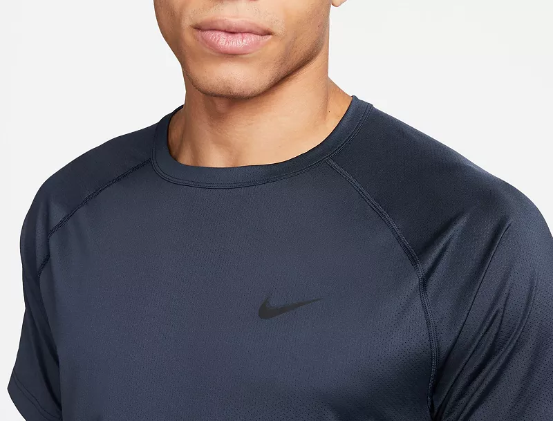 Мужская футболка для фитнеса с короткими рукавами Nike Dri-FIT Ready, цвет Obsidian — фото 4