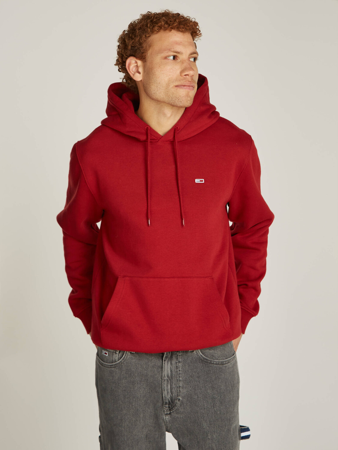 

Толстовка Tommy Jeans Regular Fit, красный