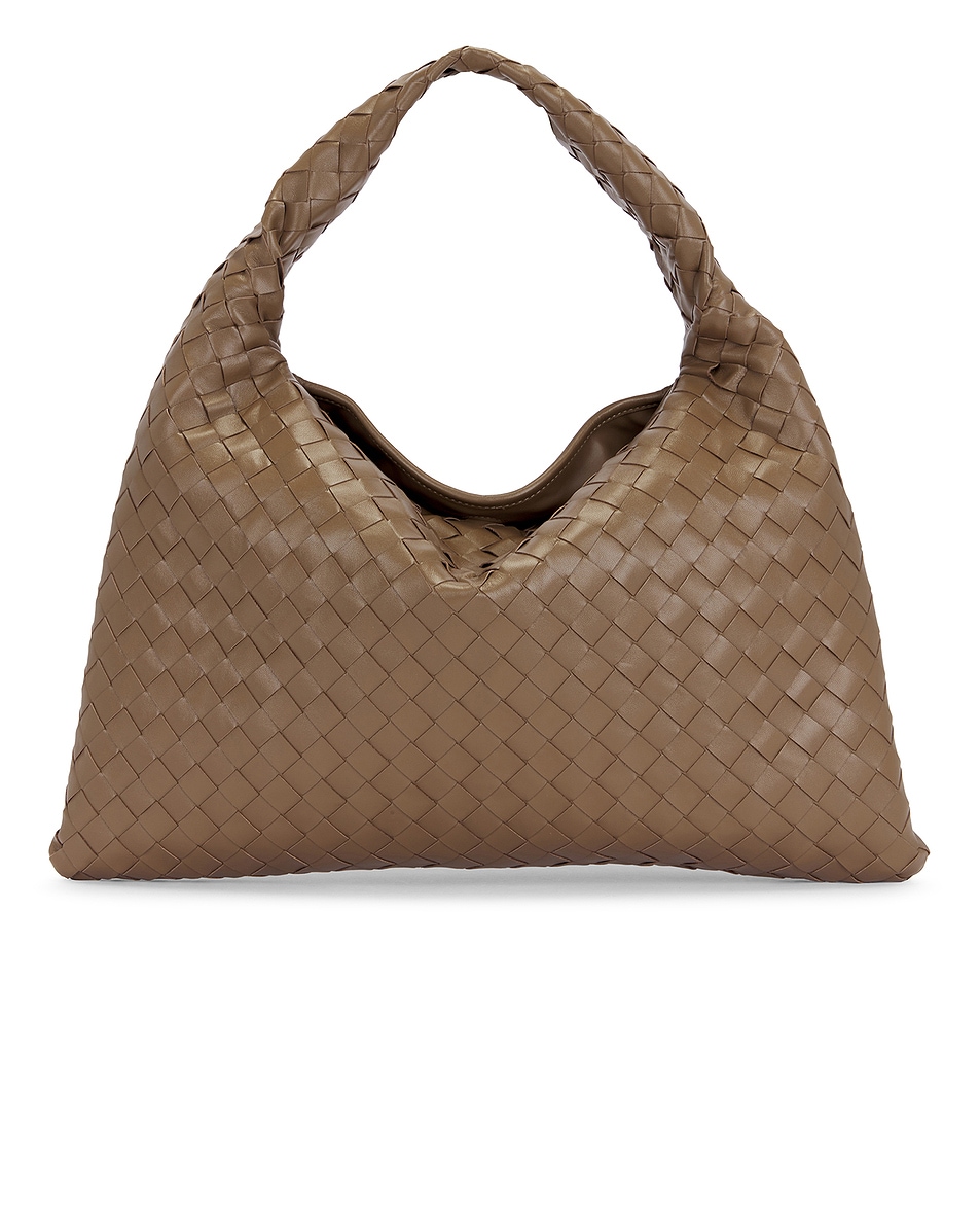 

Маленькая сумка для хмеля Bottega Veneta, цвет Pinecone & Muse Brass