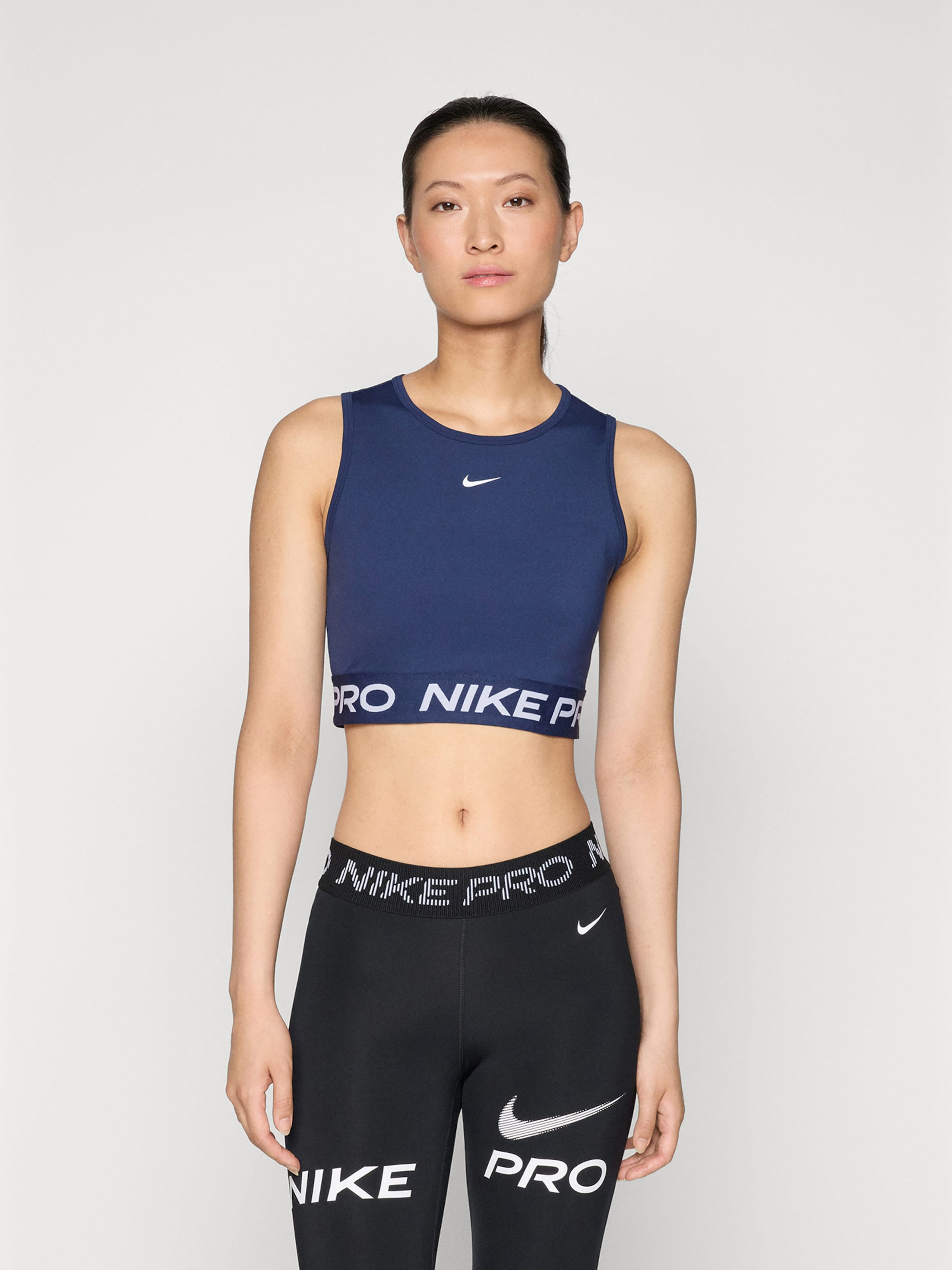 NIKE Спортивный топ 'Pro 365' в цвете Gentian — фото 2