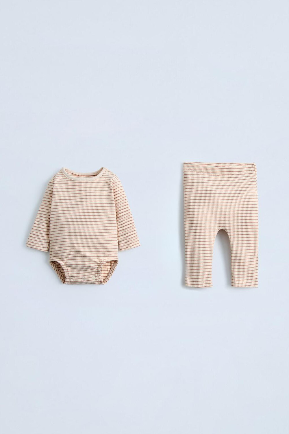 

Комплект из ребристого боди и леггинсов ZARA, цвет brick
