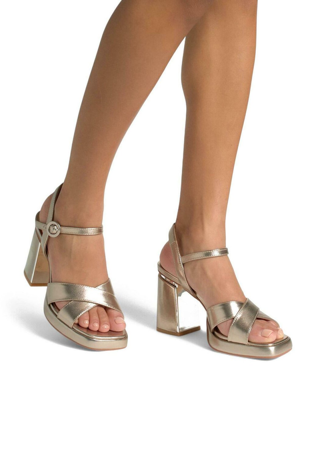 Босоножки на платформе CIERRE CON HEBILLA - High heeled sandals Alma en Pena, цвет Bronce