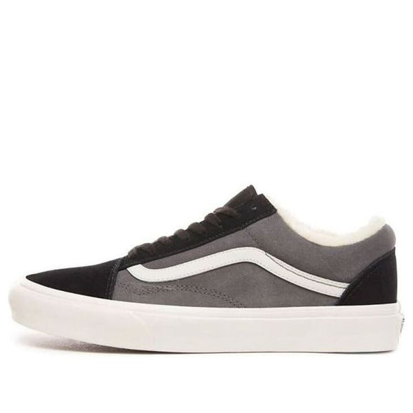 

Кроссовки suede and sherpa old skool 'grey black' Vans, серый