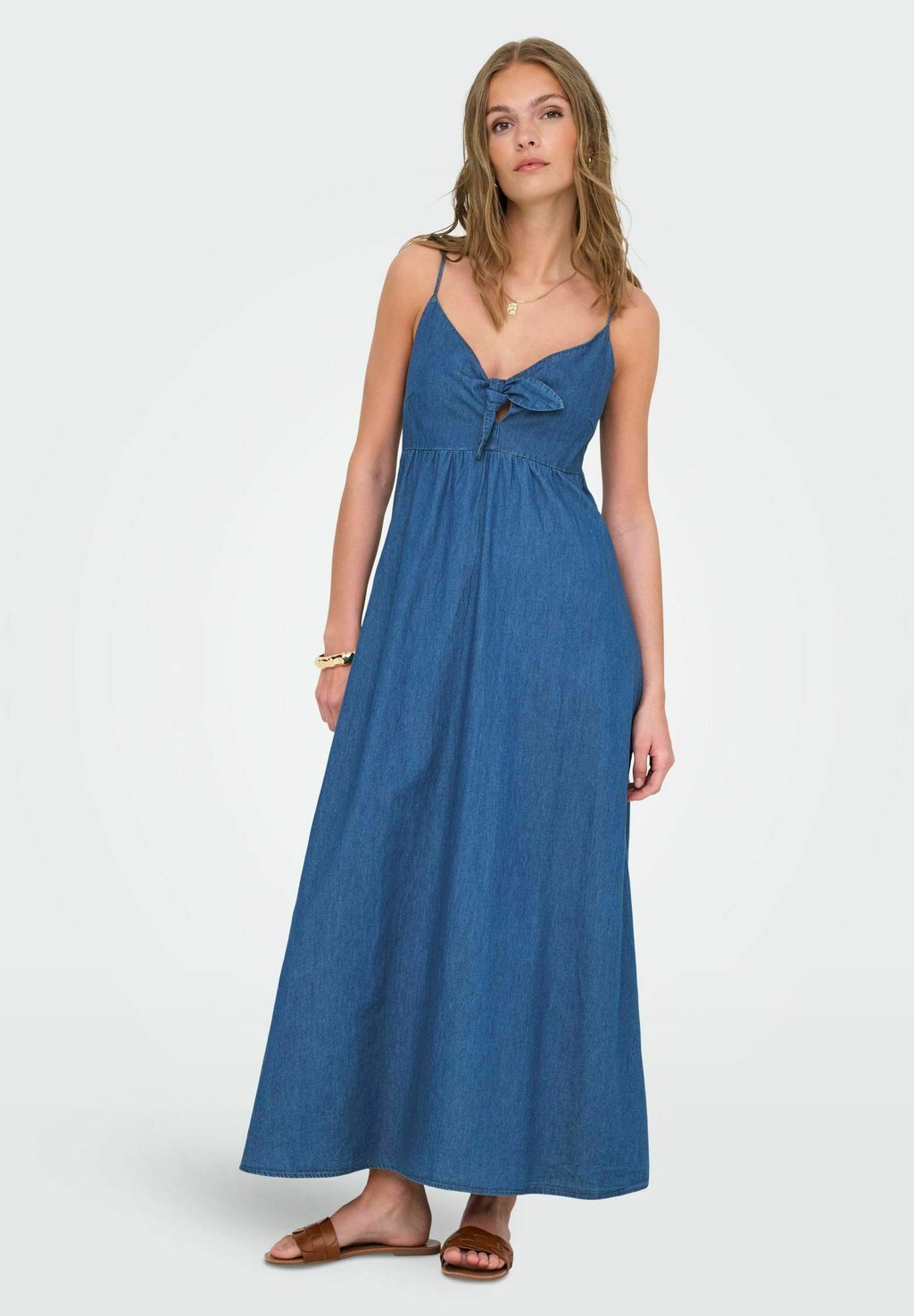 

Джинсовое платье LNOVA LANGES - Maxi dress ONLY, цвет Medium Blue Denim