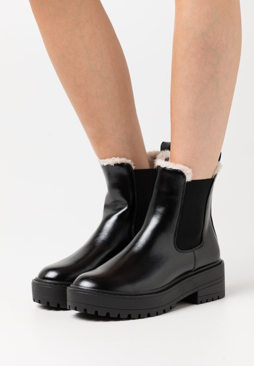 

Ботинки для снега ONLY SHOES ONLBRANDIE, черный