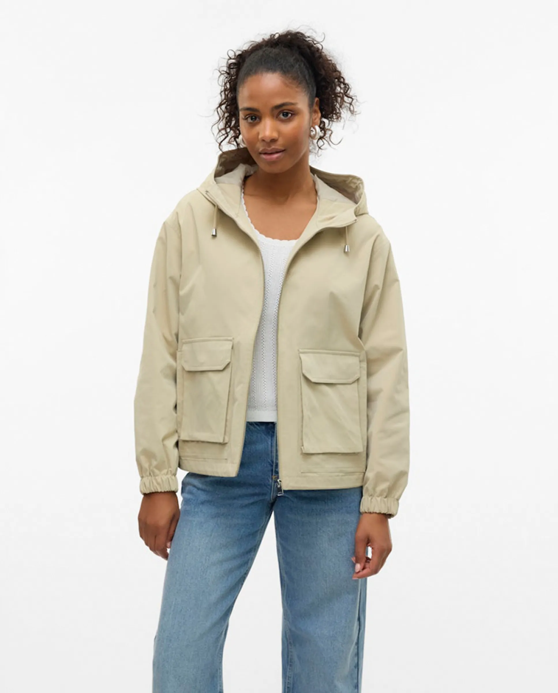 

Женская короткая парка с капюшоном Vero Moda, зеленый