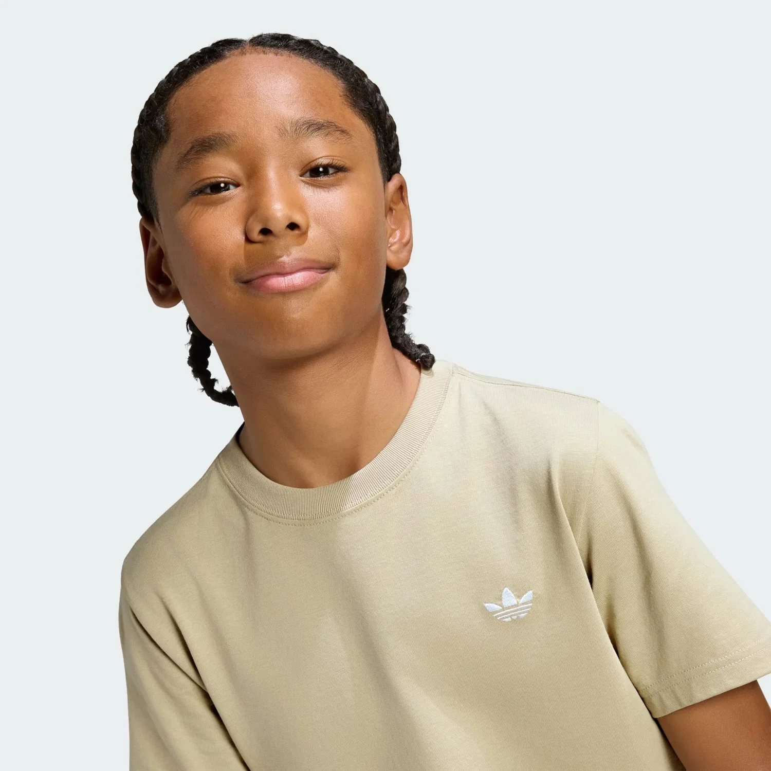 Футболка Adidas Originals бежевого цвета — фото 4