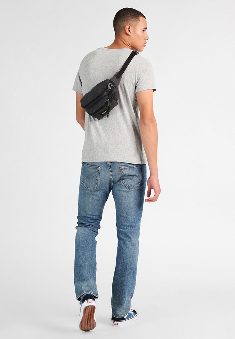 

Поясная сумка Eastpak