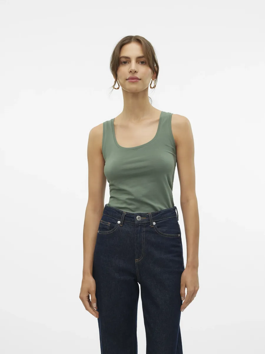 

Майка Vero Moda "VMLULU SL TANK TOP NOOS", цвет Laurel Wreath