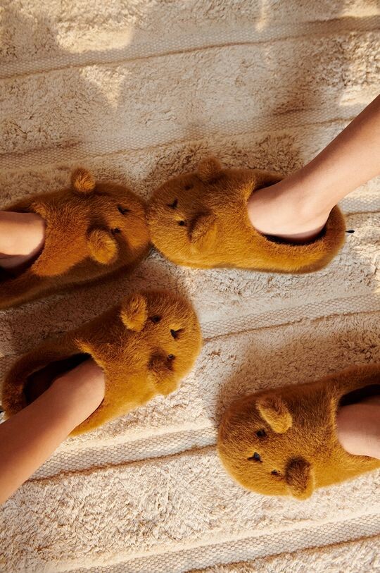 

Детские тапочки Aviaja Bear Slippers Liewood, коричневый