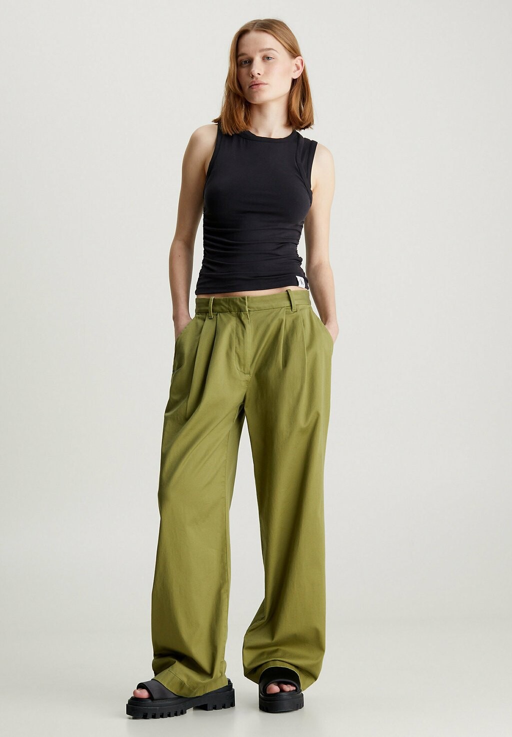 

Топ LAYERED TANK Calvin Klein, черный