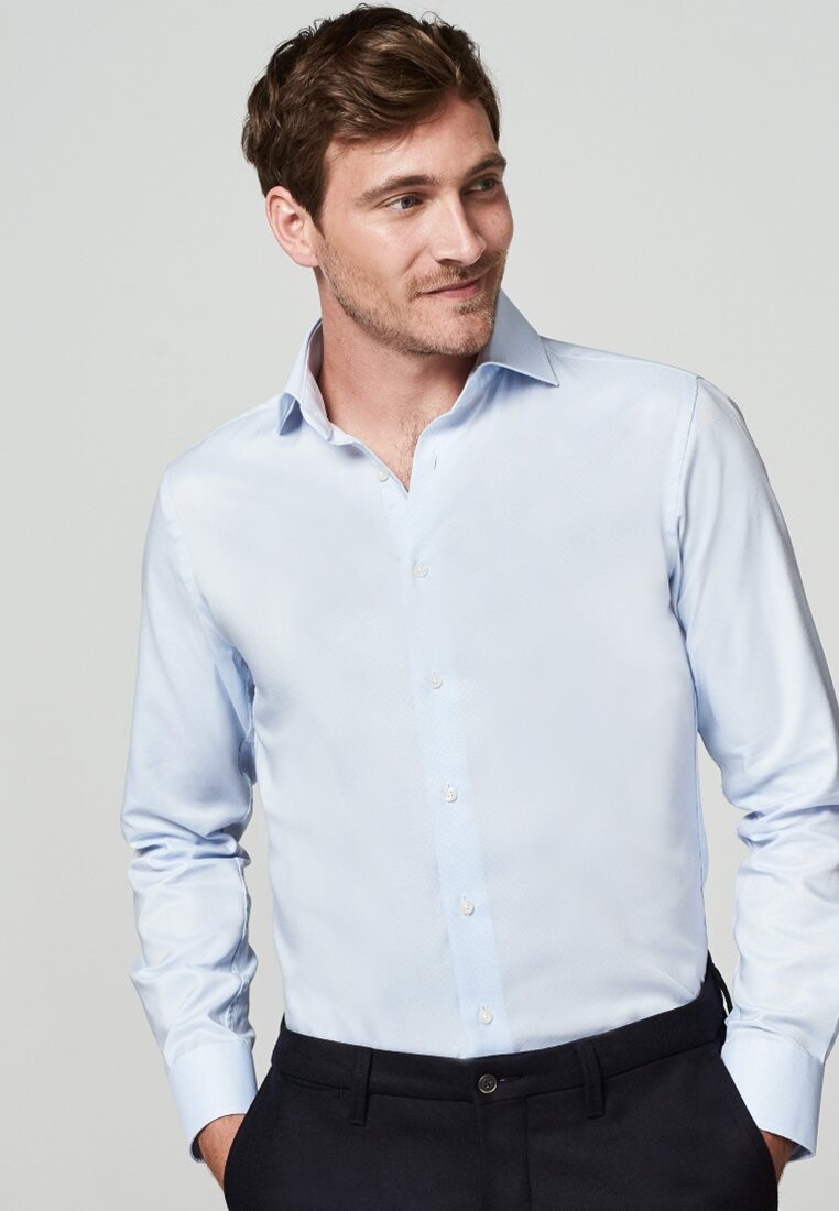 

Официальная рубашка SLIM FIT MICHAELIS, светло-голубой