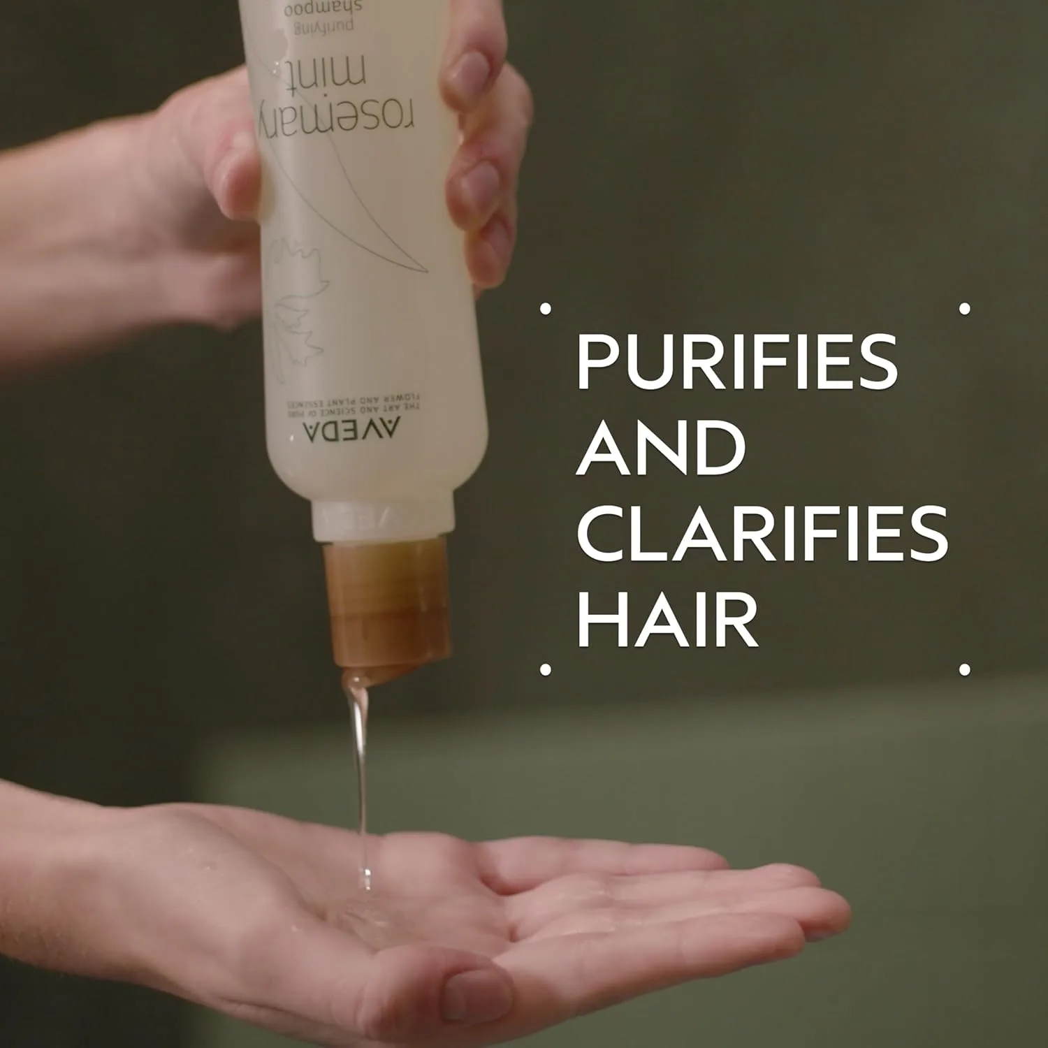 Шампунь очищающий Aveda Rosemary Mint, удаляет загрязнения, придает блеск, для нормальных и жирных волос, тонких и средних, с бодрящим ароматом, 97% натуральных ингредиентов — фото 2