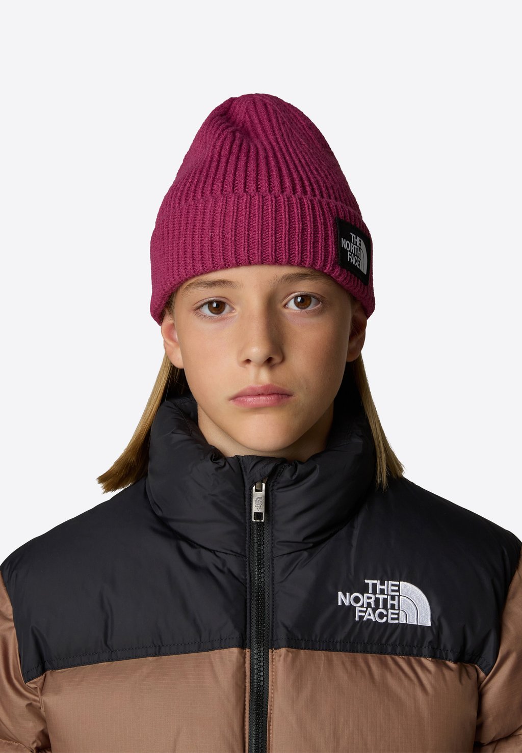 

Бейсболка LOGO CUFFED The North Face, цвет Cyber Berry