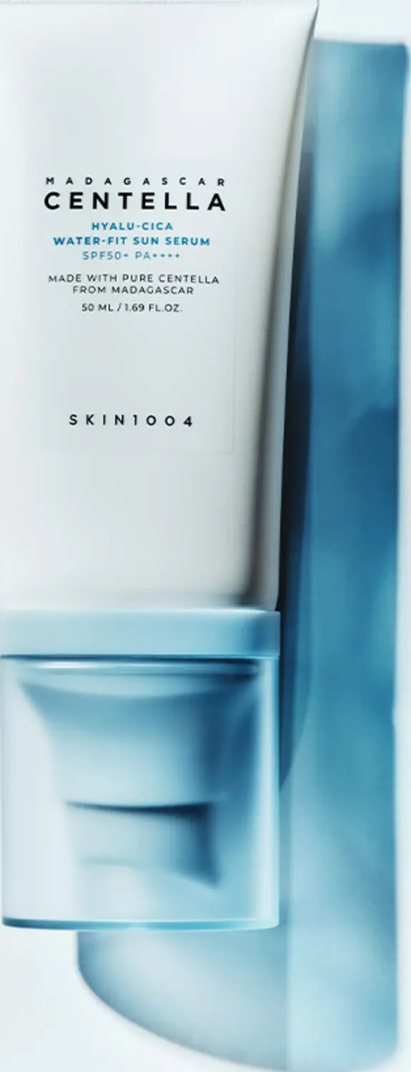 Сыворотка SKIN1004 — Для лица Madagascar Centella Hyalu-Cica Water-Fit Sun Serum LSF50+ — фото 3