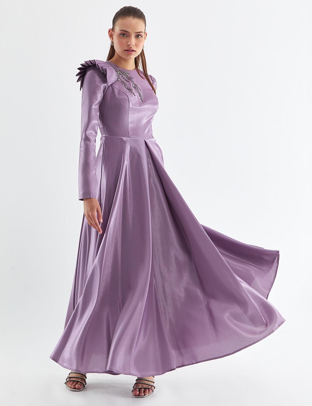 

Струящееся вечернее платье с каменной вышивкой Dusty Rose LA Tiara